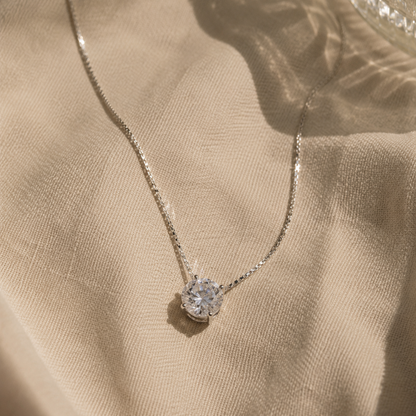 Colar Ponto de Luz Moissanite 1,25 ct Banhado a Ouro Branco