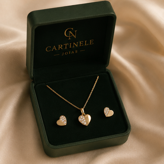 Conjunto Coração Banhado a Ouro com Pedras