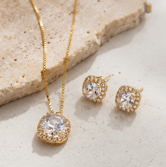 Conjunto Elegance Halo™ | Colar e Brincos Banhados a Ouro