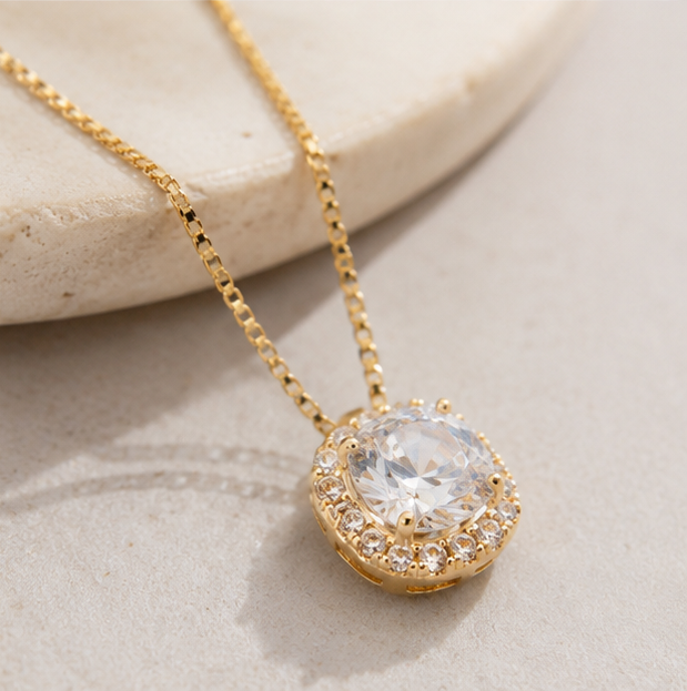 Conjunto Elegance Halo™ | Colar e Brincos Banhados a Ouro