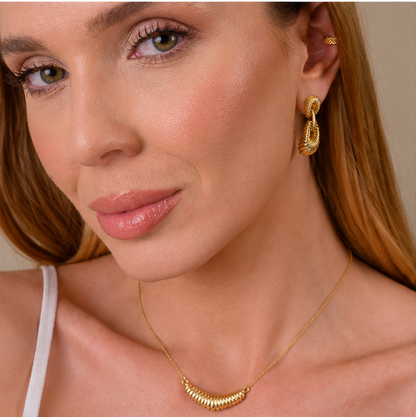 Colar Texturizado com Banho em Ouro 18k