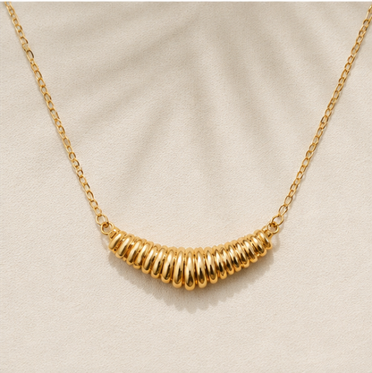 Colar Texturizado com Banho em Ouro 18k