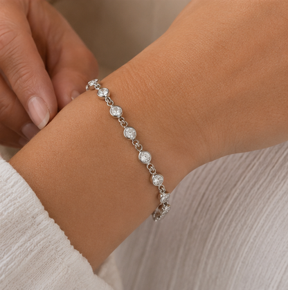 Pulseira Esferas com Banho em Ródio Branco